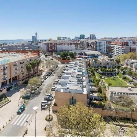 Passeio Levante Konukevi Lisboa